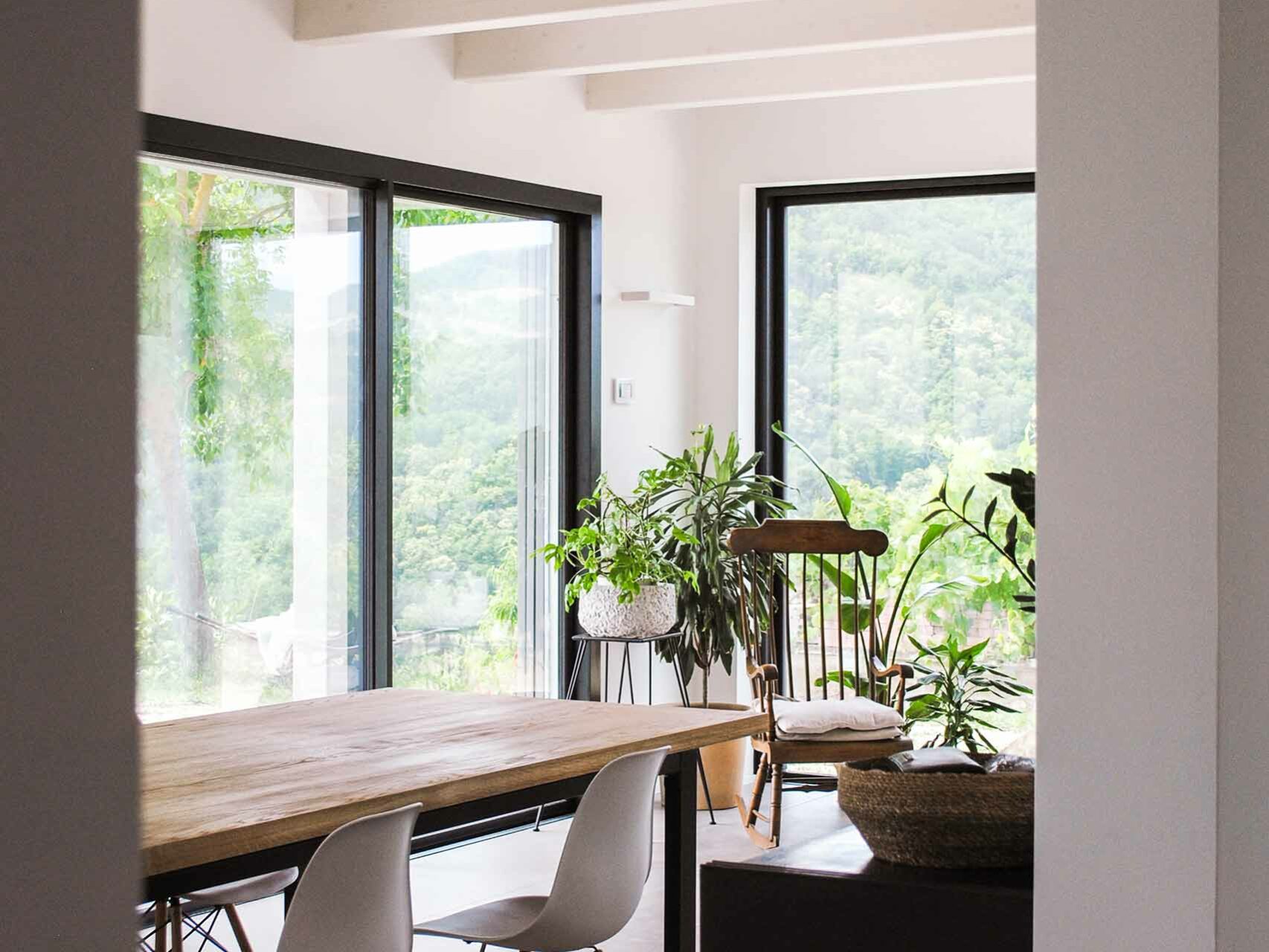 Villa unifamiliare in legno a Macerata Feltria, progettata da Studio TAU Architettura e realizzara da Wooden Houses