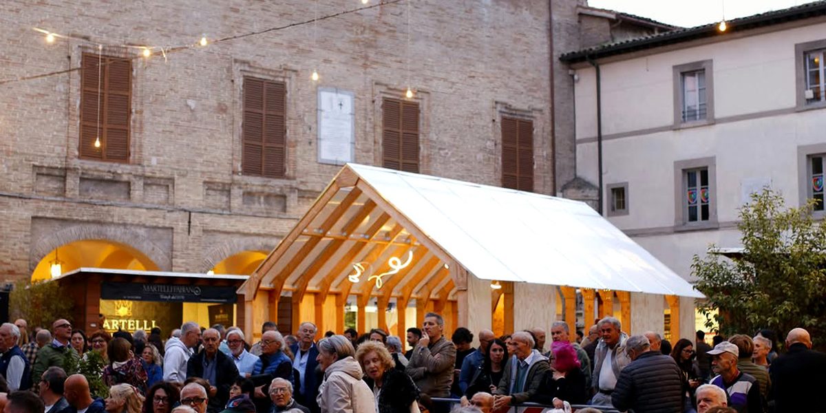 Spazio-Wooden-Houses-a-SantAngelo-in-Vado-Tartufo Spazio Wooden Houses al centro del'inaugurazione della 63° Mostra Nazionale del Tartufo Bianco di Sant'Angelo in Vado